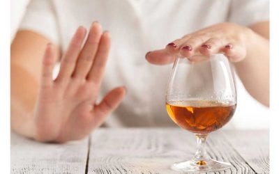 Beber alcohol todos los días eleva riesgo de cáncer